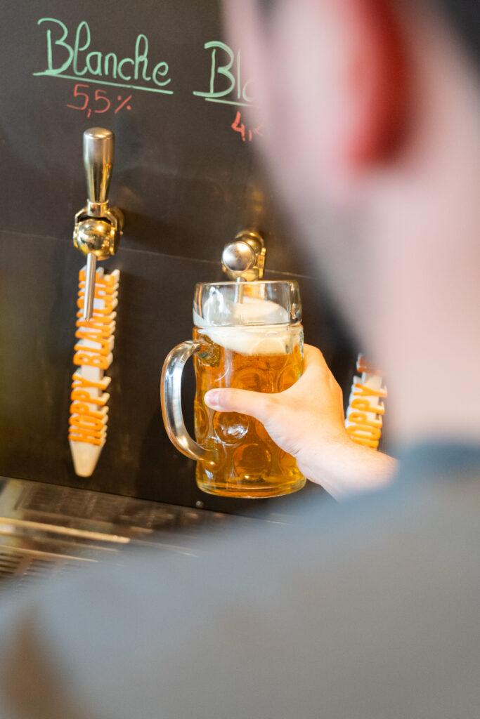 Bar à bière à Labège : Hoppy Monkey vous propose des bières artisanales brassées à Toulouse, happy hours, méga pintes et ambiance conviviale pour vos soirées